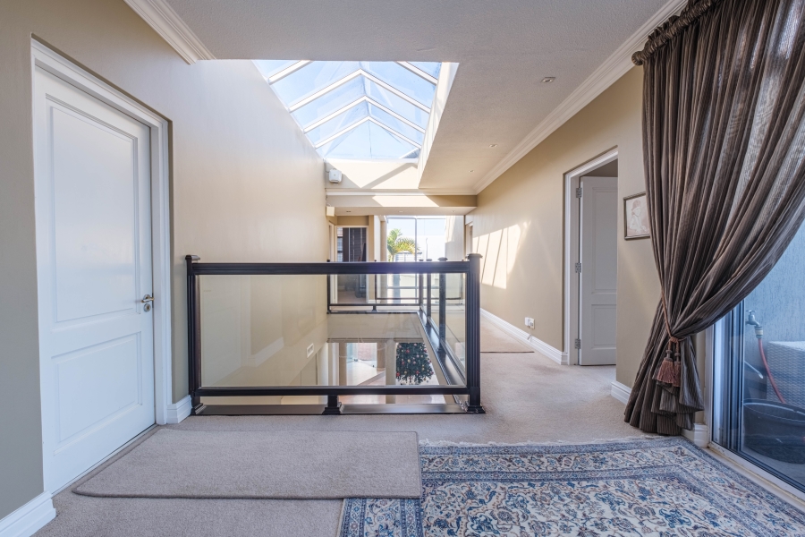 5 Bedroom Property for Sale in Umhlanga KwaZulu-Natal