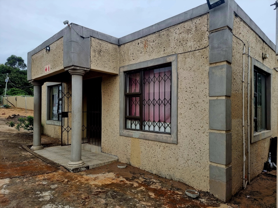 7 Bedroom Property for Sale in Esikhawini KwaZulu-Natal