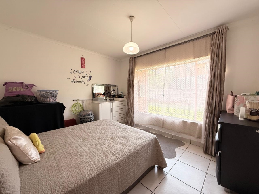 3 Bedroom Property for Sale in Pioneer Park KwaZulu-Natal