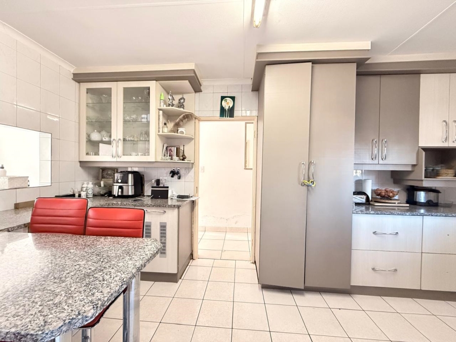 3 Bedroom Property for Sale in Pioneer Park KwaZulu-Natal