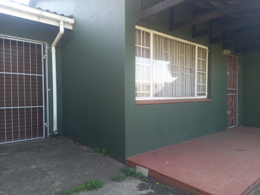 3 Bedroom Property for Sale in Esikhawini KwaZulu-Natal