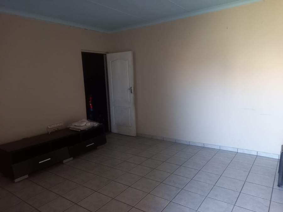 3 Bedroom Property for Sale in Esikhawini KwaZulu-Natal