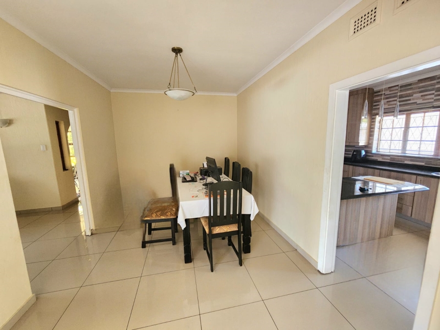 5 Bedroom Property for Sale in Westville Central KwaZulu-Natal