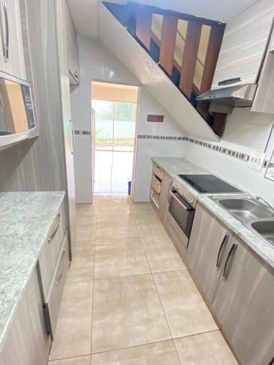 2 Bedroom Property for Sale in Prestbury KwaZulu-Natal