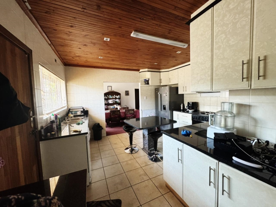 3 Bedroom Property for Sale in Lotusville KwaZulu-Natal