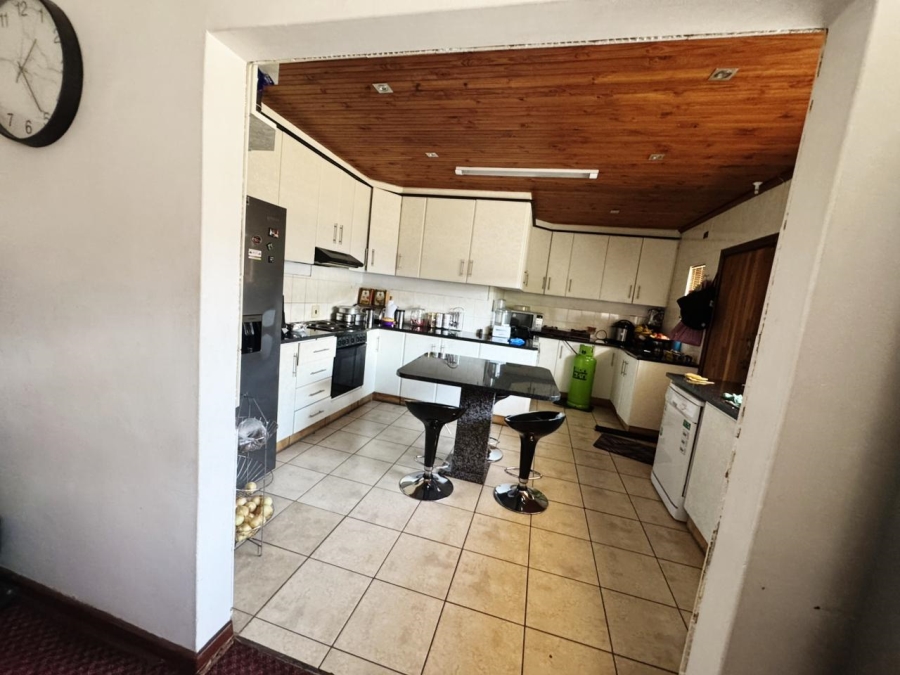 3 Bedroom Property for Sale in Lotusville KwaZulu-Natal