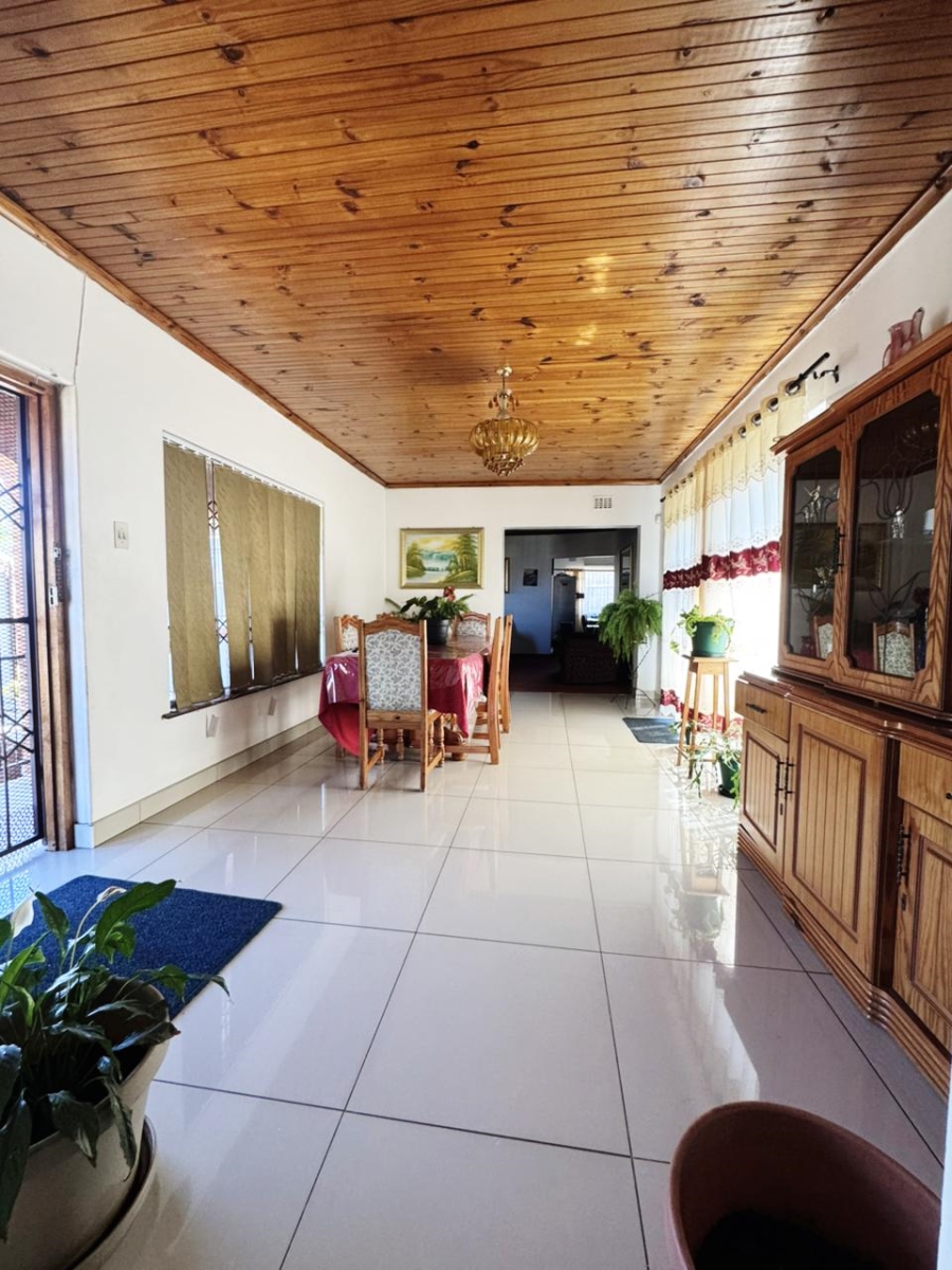 3 Bedroom Property for Sale in Lotusville KwaZulu-Natal