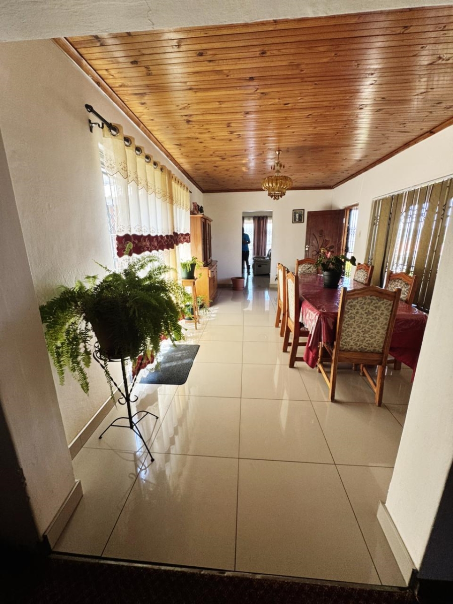 3 Bedroom Property for Sale in Lotusville KwaZulu-Natal