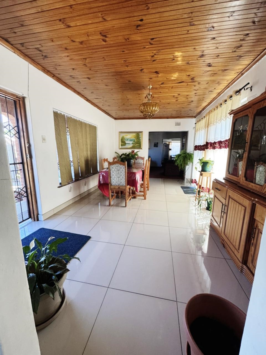 3 Bedroom Property for Sale in Lotusville KwaZulu-Natal
