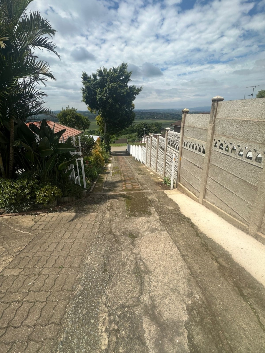 5 Bedroom Property for Sale in Glenwood KwaZulu-Natal