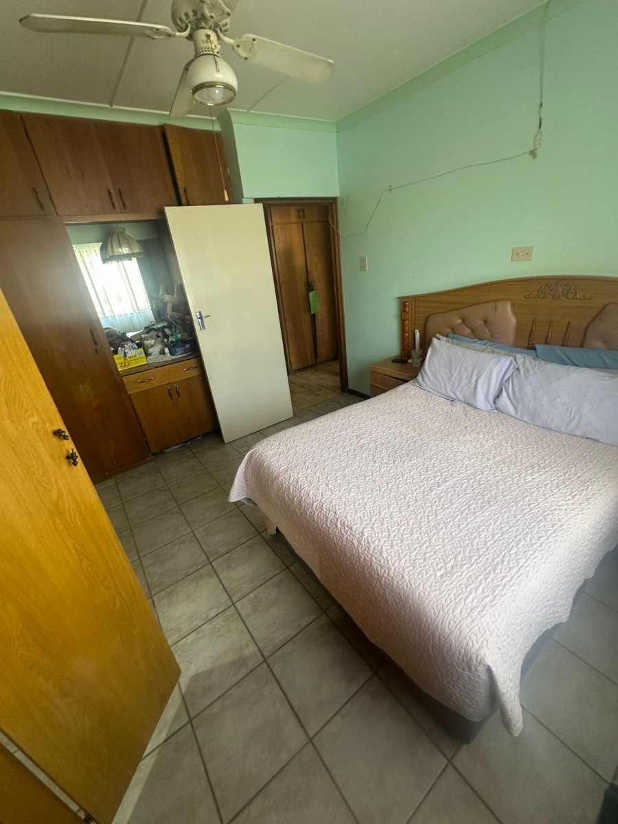 5 Bedroom Property for Sale in Glenwood KwaZulu-Natal