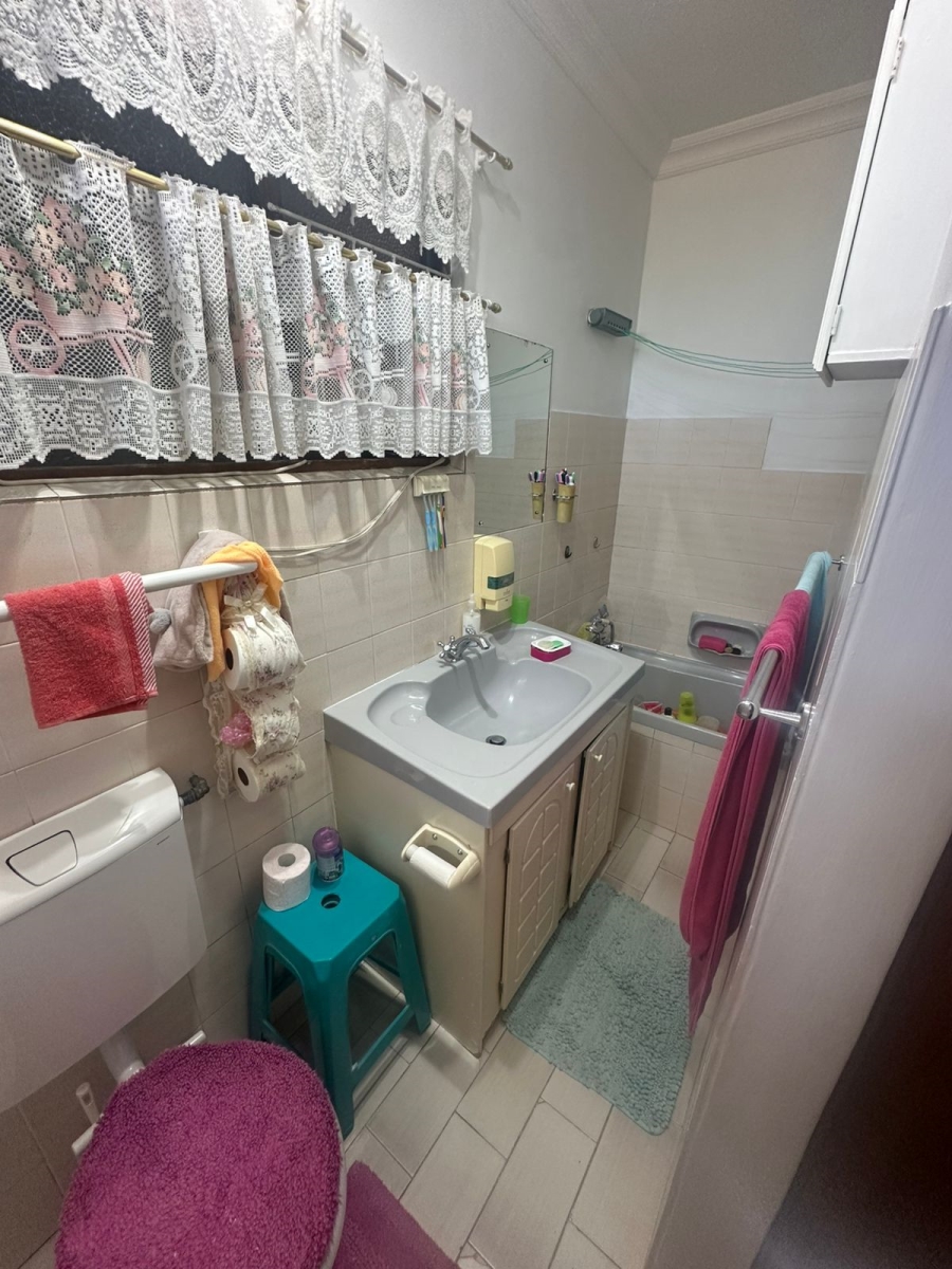 5 Bedroom Property for Sale in Glenwood KwaZulu-Natal