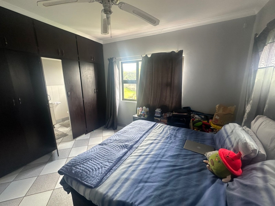 5 Bedroom Property for Sale in Glenwood KwaZulu-Natal