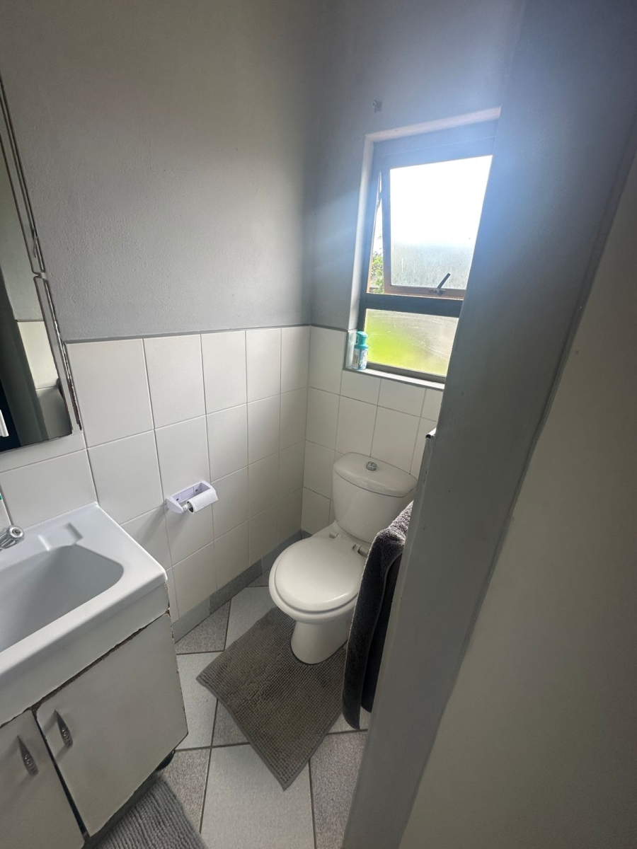 5 Bedroom Property for Sale in Glenwood KwaZulu-Natal