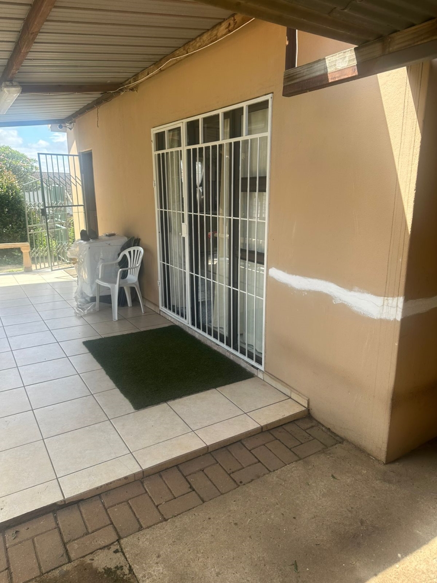 5 Bedroom Property for Sale in Glenwood KwaZulu-Natal