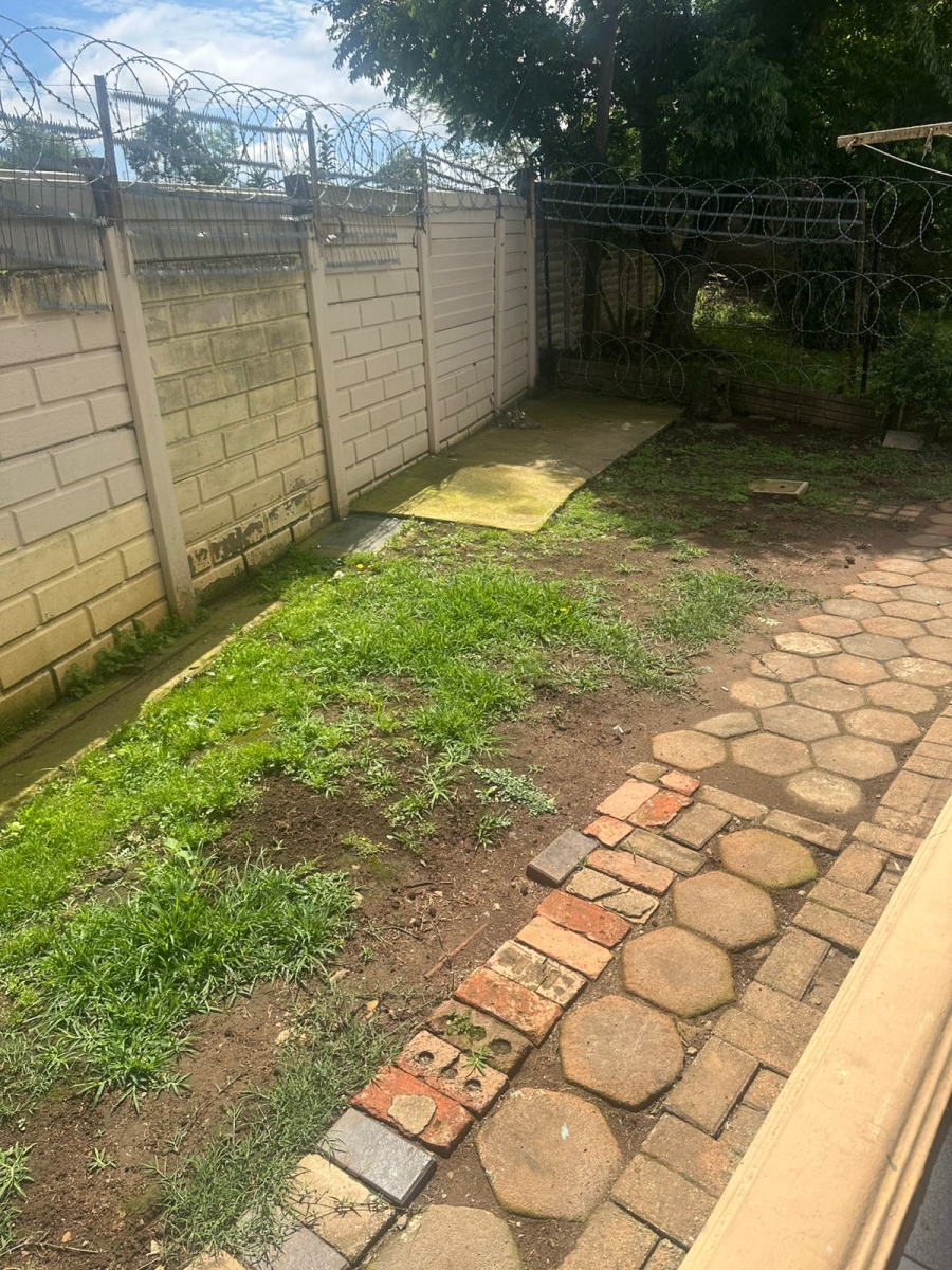 5 Bedroom Property for Sale in Glenwood KwaZulu-Natal