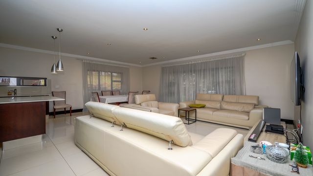 To Let 4 Bedroom Property for Rent in Izinga KwaZulu-Natal