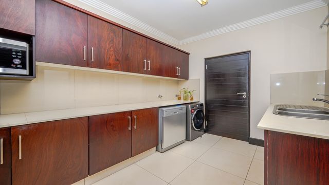 To Let 4 Bedroom Property for Rent in Izinga KwaZulu-Natal