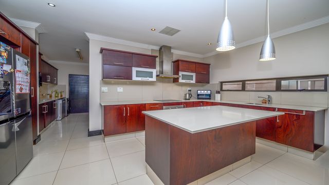 To Let 4 Bedroom Property for Rent in Izinga KwaZulu-Natal