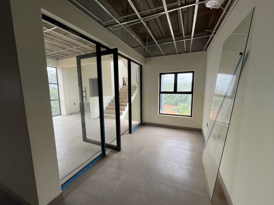 To Let commercial Property for Rent in Ballito Commercial District KwaZulu-Natal