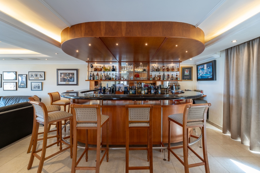 5 Bedroom Property for Sale in La Lucia KwaZulu-Natal