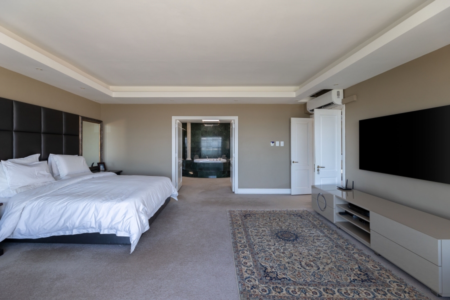 5 Bedroom Property for Sale in La Lucia KwaZulu-Natal