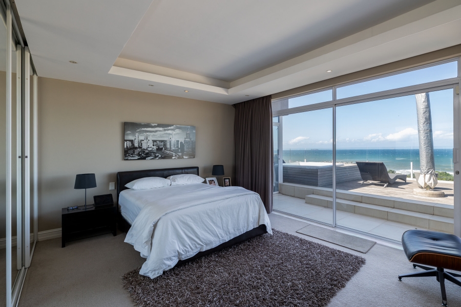 5 Bedroom Property for Sale in La Lucia KwaZulu-Natal