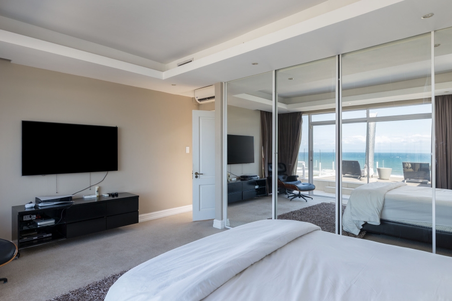 5 Bedroom Property for Sale in La Lucia KwaZulu-Natal