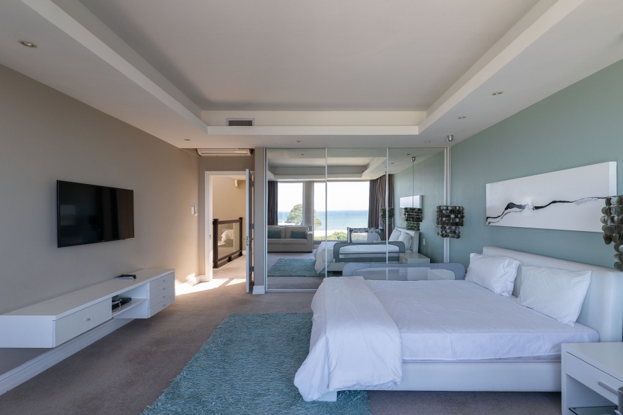 5 Bedroom Property for Sale in La Lucia KwaZulu-Natal