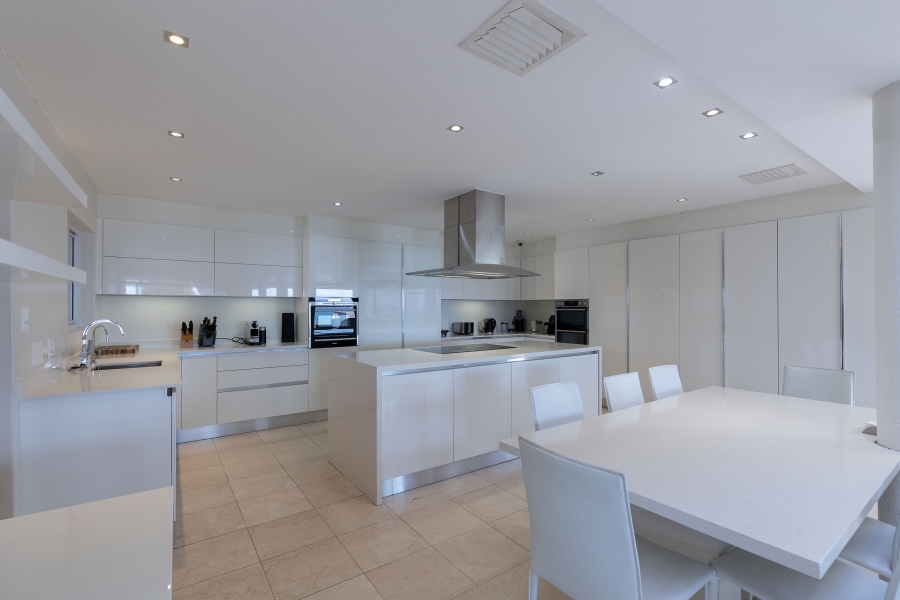 5 Bedroom Property for Sale in La Lucia KwaZulu-Natal