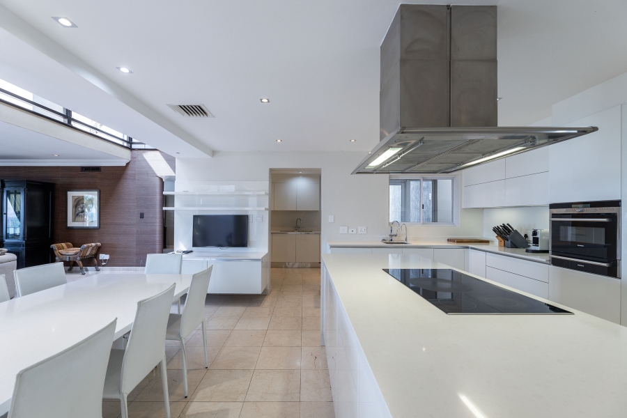 5 Bedroom Property for Sale in La Lucia KwaZulu-Natal