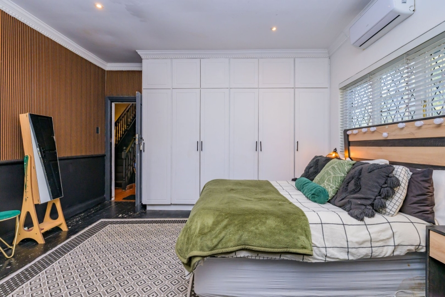 4 Bedroom Property for Sale in Cowies Hill KwaZulu-Natal