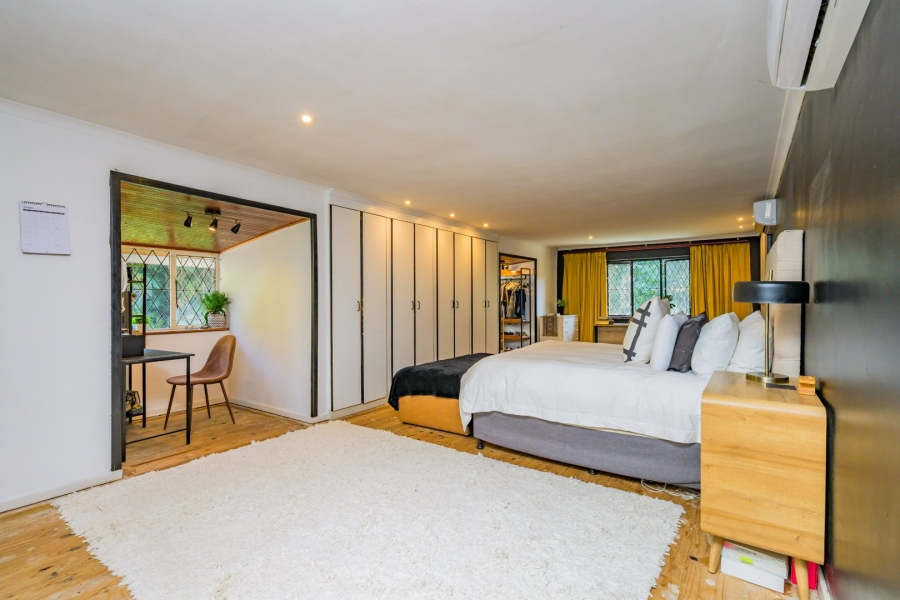 4 Bedroom Property for Sale in Cowies Hill KwaZulu-Natal