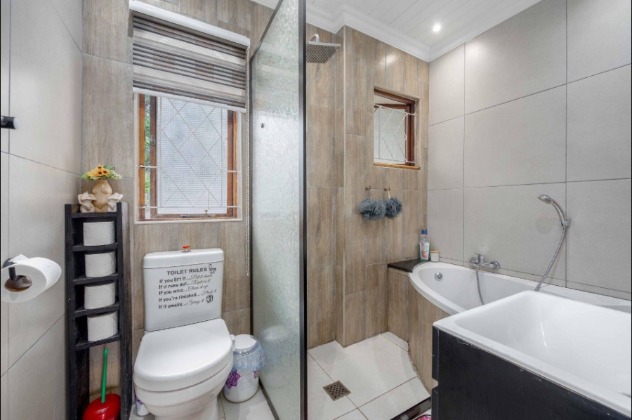 3 Bedroom Property for Sale in Hillcrest Central KwaZulu-Natal