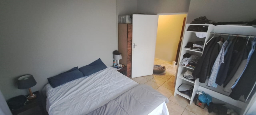 5 Bedroom Property for Sale in Glenmore KwaZulu-Natal