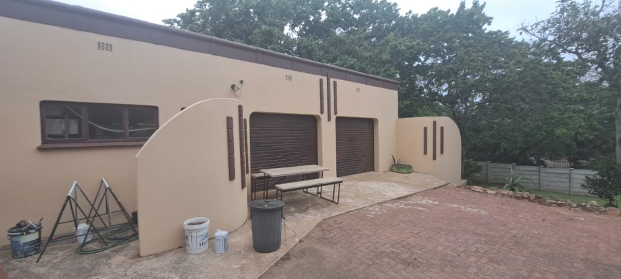 5 Bedroom Property for Sale in Glenmore KwaZulu-Natal