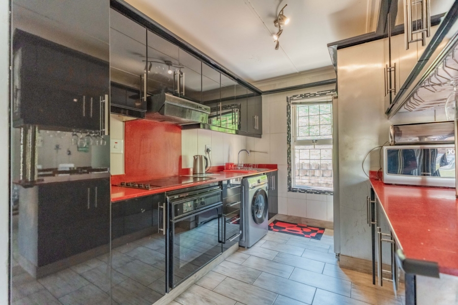 3 Bedroom Property for Sale in Sherwood KwaZulu-Natal