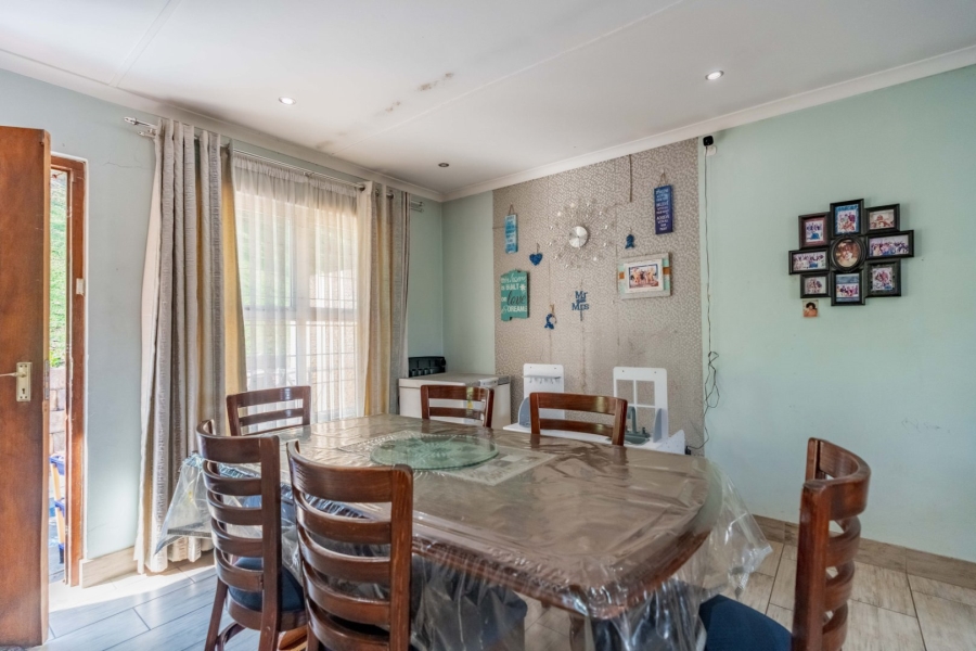 3 Bedroom Property for Sale in Sherwood KwaZulu-Natal