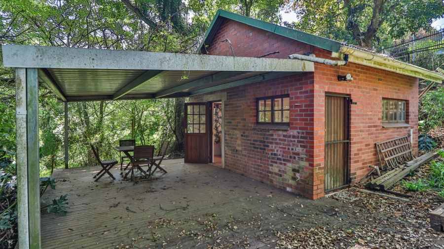 5 Bedroom Property for Sale in Athlone KwaZulu-Natal