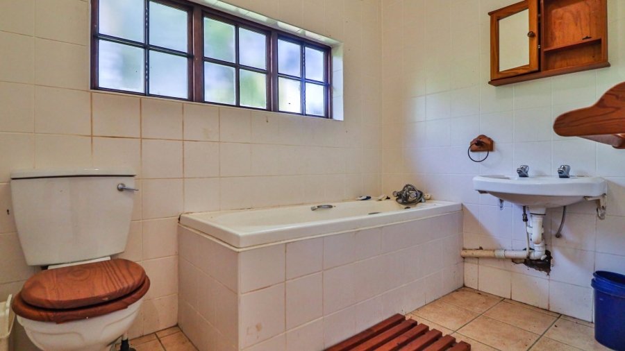 5 Bedroom Property for Sale in Athlone KwaZulu-Natal