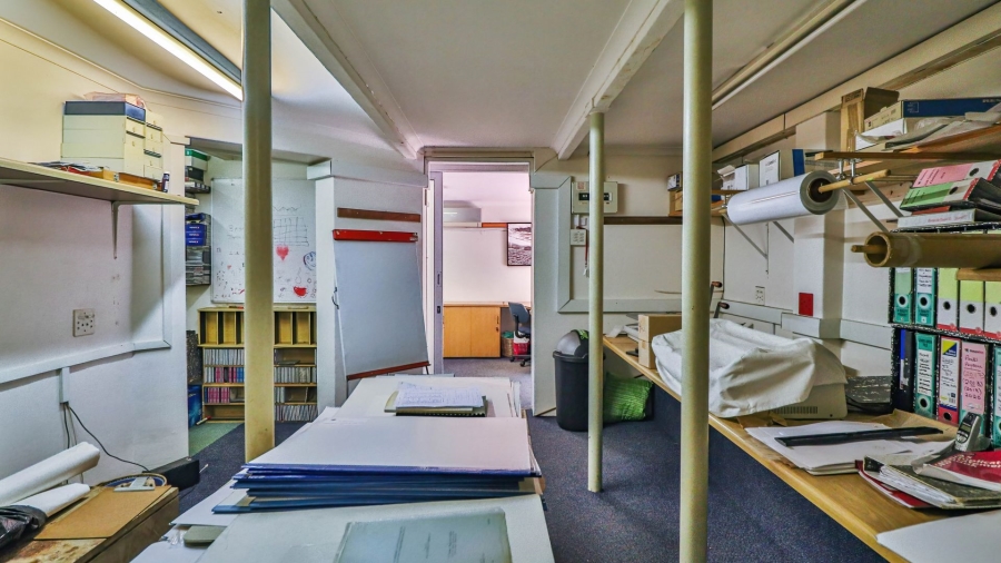 5 Bedroom Property for Sale in Athlone KwaZulu-Natal