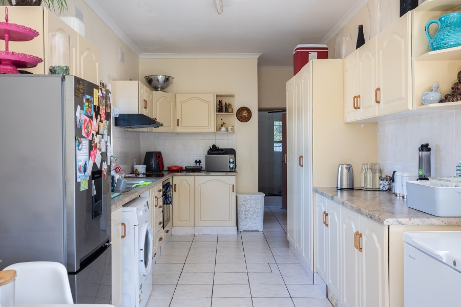 9 Bedroom Property for Sale in Herrwood Park KwaZulu-Natal