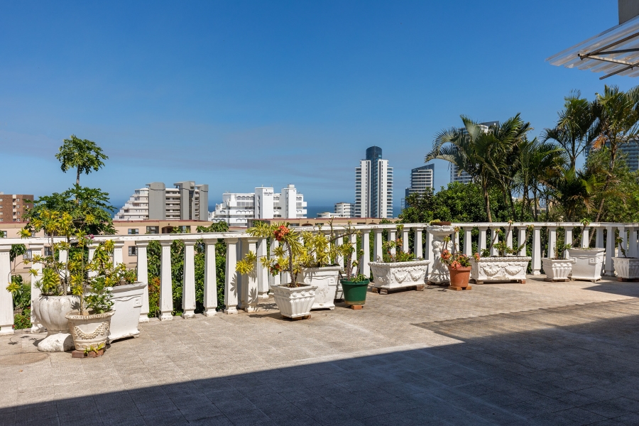 9 Bedroom Property for Sale in Herrwood Park KwaZulu-Natal