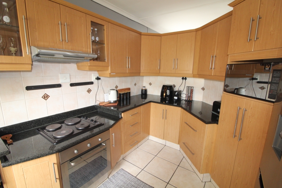 3 Bedroom Property for Sale in Escombe KwaZulu-Natal