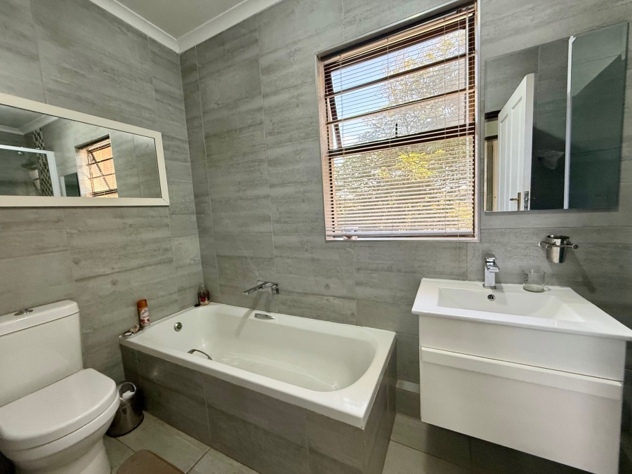 4 Bedroom Property for Sale in Mtunzini KwaZulu-Natal