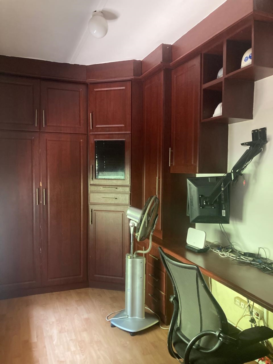 4 Bedroom Property for Sale in Atholl Heights KwaZulu-Natal