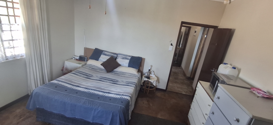 5 Bedroom Property for Sale in Palm Beach KwaZulu-Natal