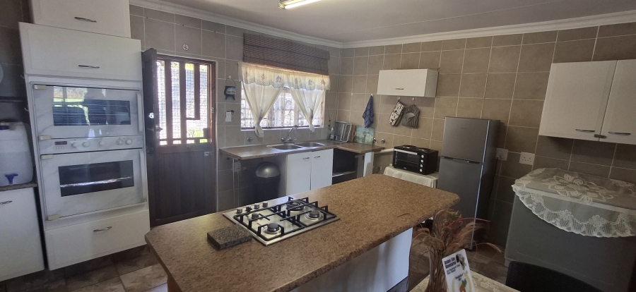 5 Bedroom Property for Sale in Palm Beach KwaZulu-Natal