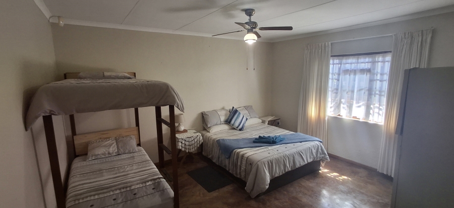 5 Bedroom Property for Sale in Palm Beach KwaZulu-Natal