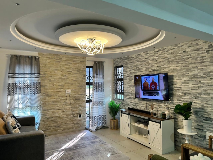 3 Bedroom Property for Sale in Esikhawini KwaZulu-Natal